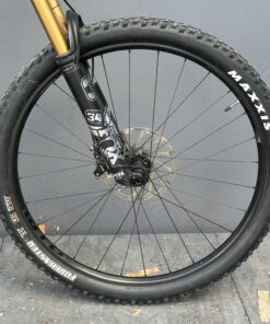 YT IZZO Carbon Occasion | Fox Factory | Shimano SLX | VTT Down Country – Image 10