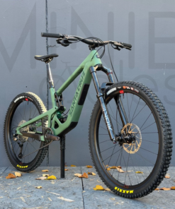 Santa Cruz Bronson Deore